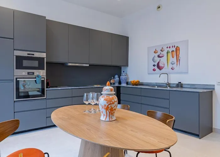 Luxurious 4bd - Arc De Triomphe 2 *